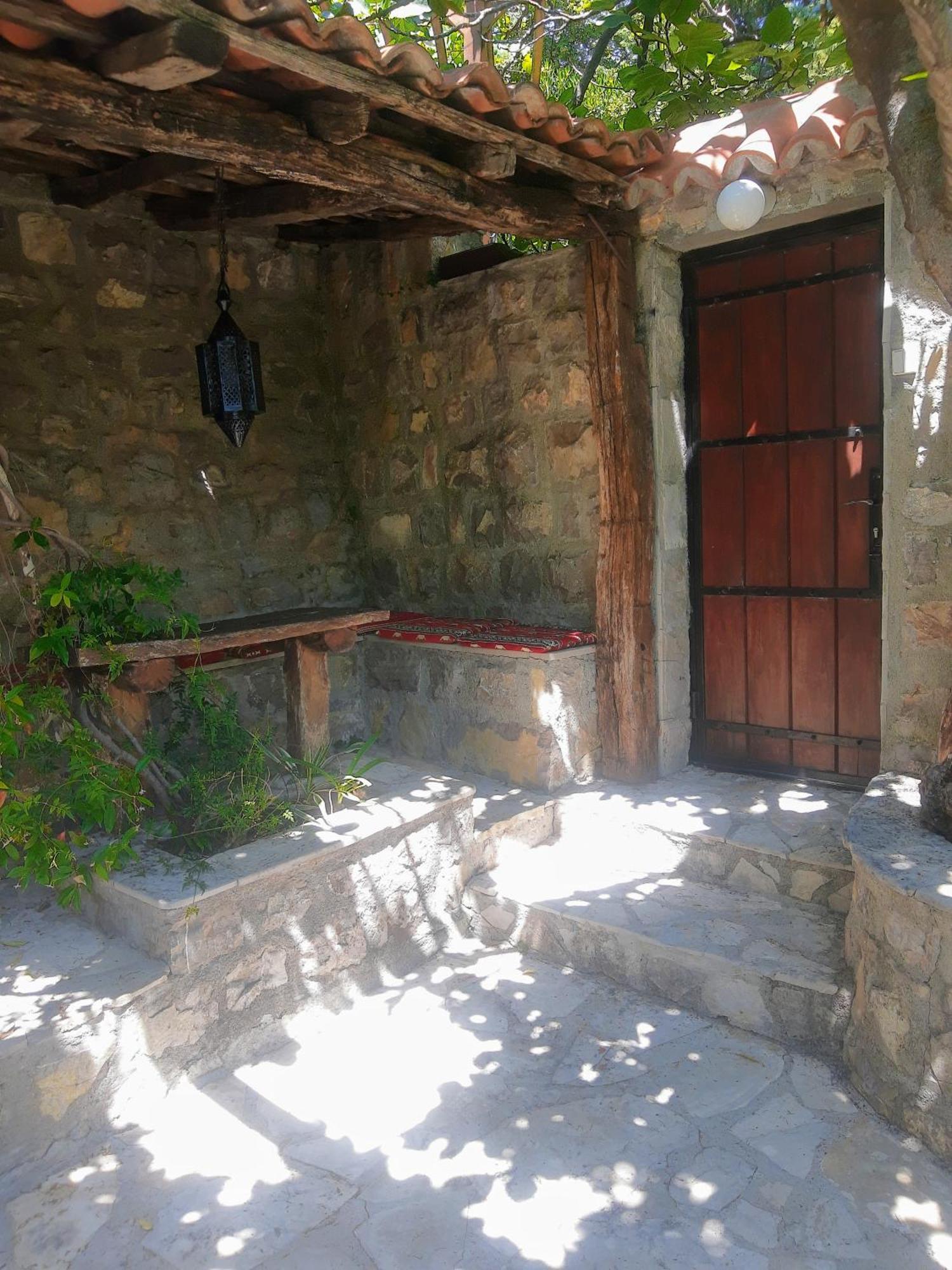 Sea-Side Old Stone Villa With A Private Garden Budva Exterior photo